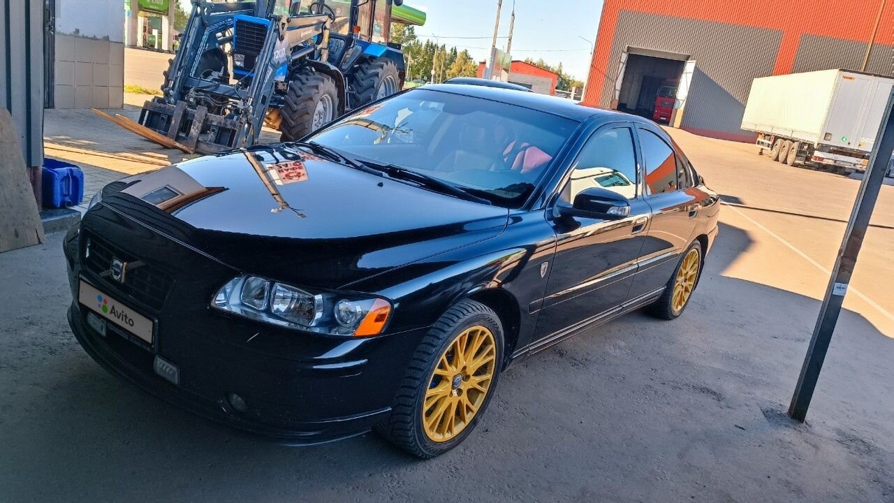 Volvo S60: фото владельца
