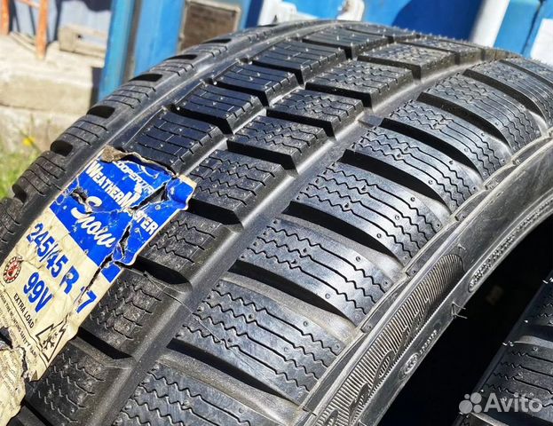 Cooper Weather-Master Snow 245/45 R17 99V