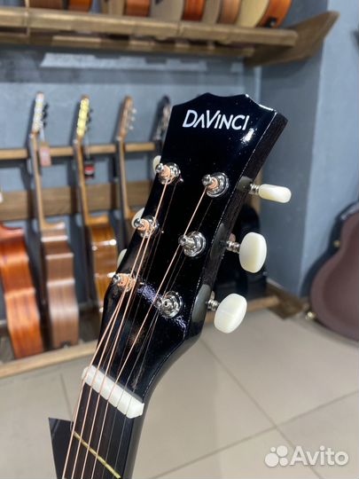 Гитара для обучения DaVinci