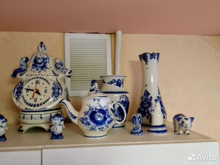 Набор посуды гжель