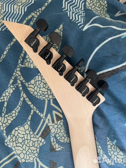 Электро гитара