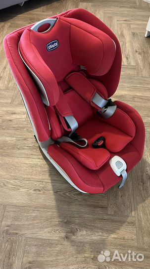 Автокресло Chicco