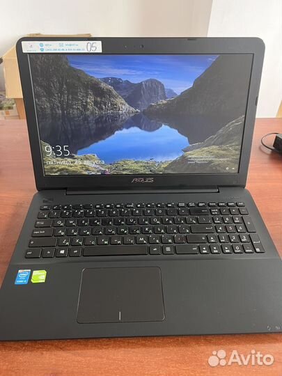 Ноутбук asus