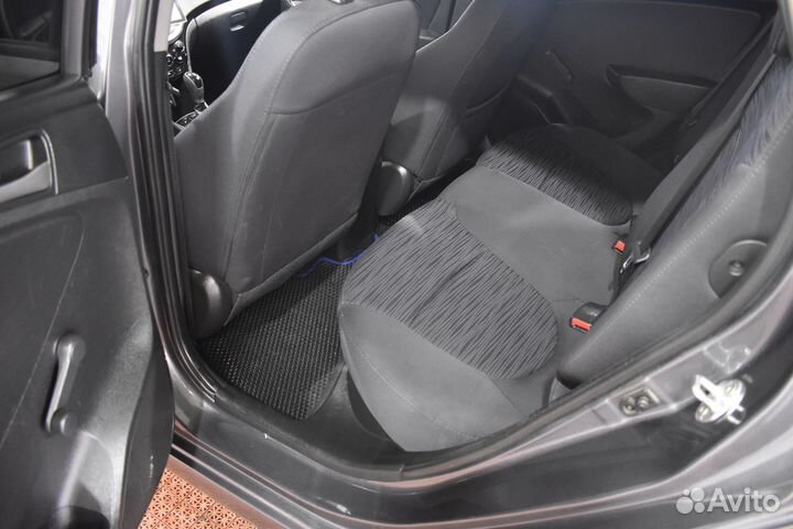 Hyundai Solaris 1.6 AT, 2015, 115 000 км