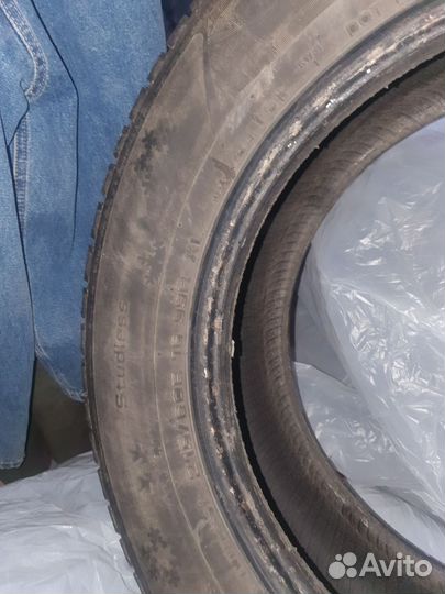 Yokohama Ice Guard Studless IG50 215/60 R16