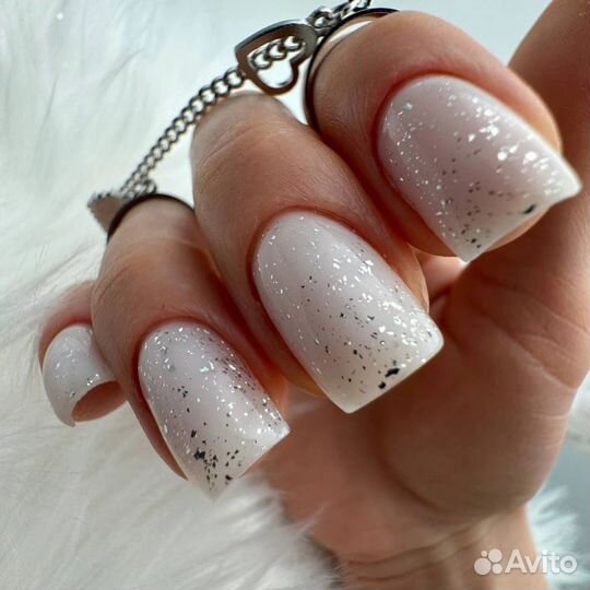 Мастер маникюра