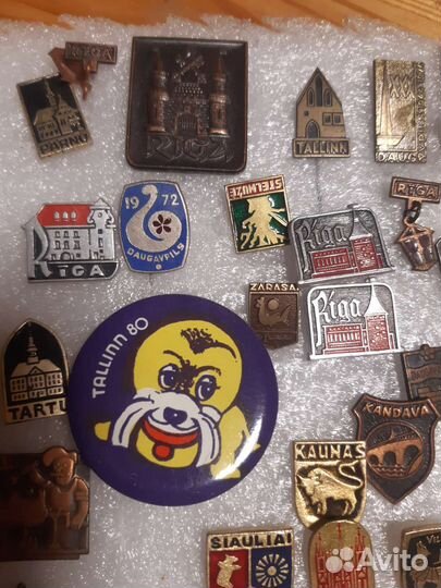 Значки советской прибалтики