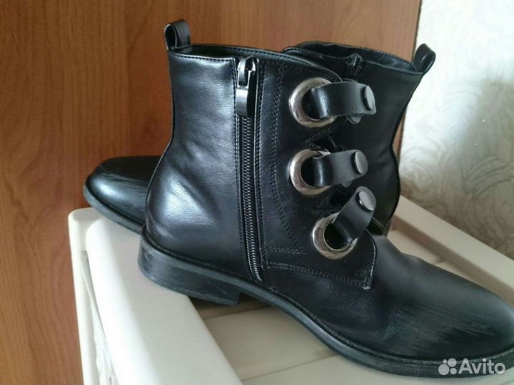 Ботинки для девочки