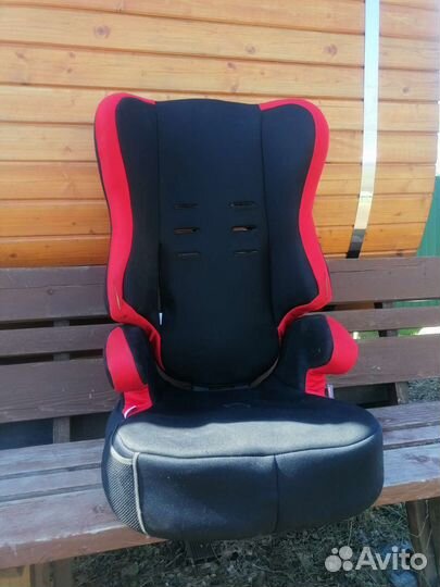 Детское автокресло