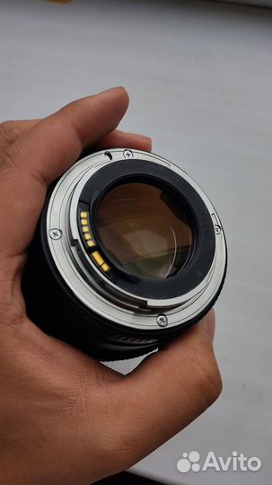 Canon ef 85mm f 1.8 usm