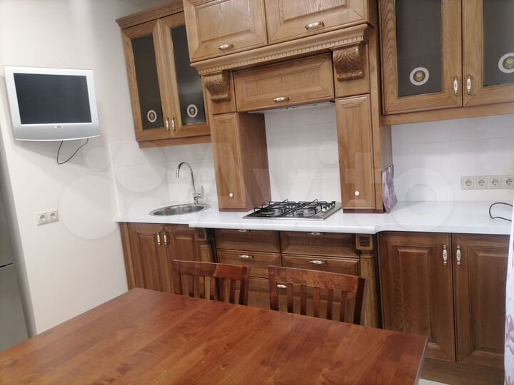 2-к. квартира, 60 м², 3/5 эт.