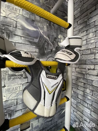 Нагрудник хоккейный детский