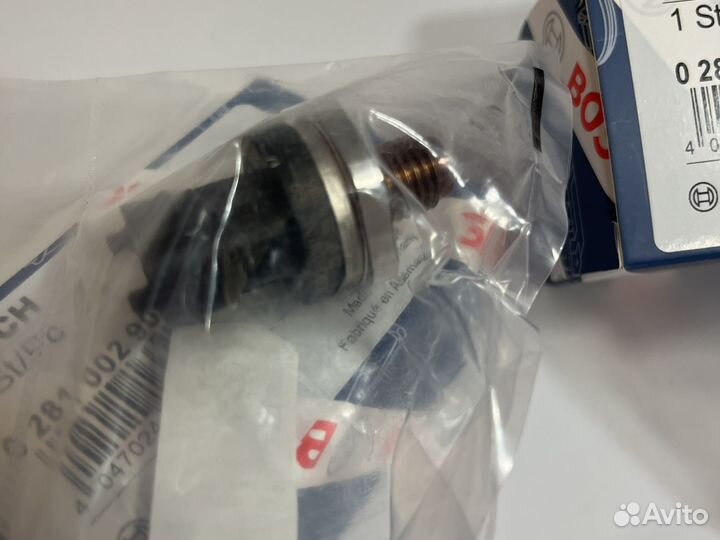 Регулятор давления топлива 0281002909