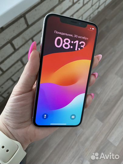 iPhone Xs, 64 ГБ