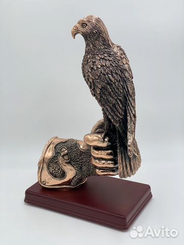 Статуэтка Сокол 39 см новый