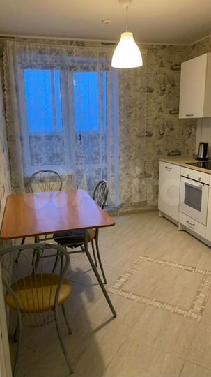 1-к. квартира, 40 м², 27/27 эт.