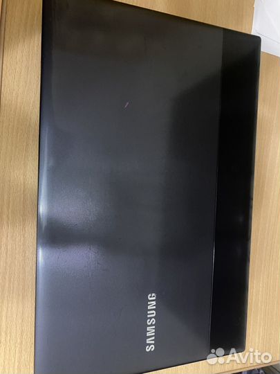 Ноутбук samsung