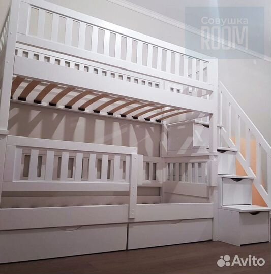 Детская кровать с бортиком