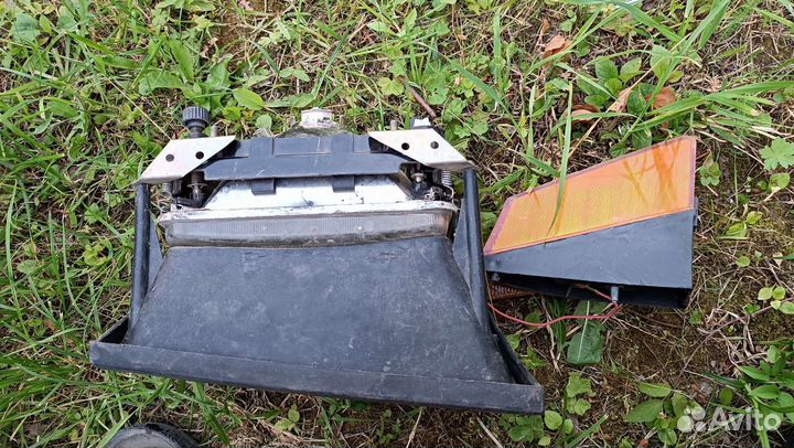 Фара таврия