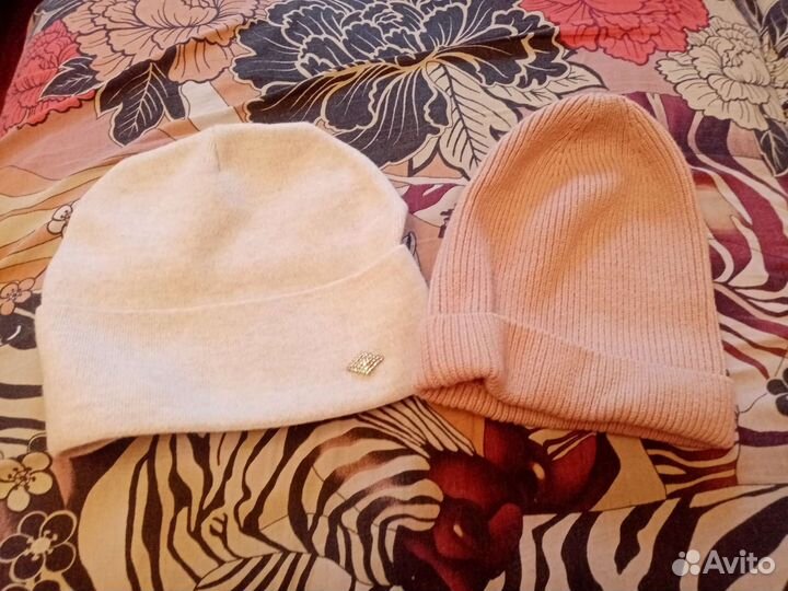 Шапки и шарфы женские