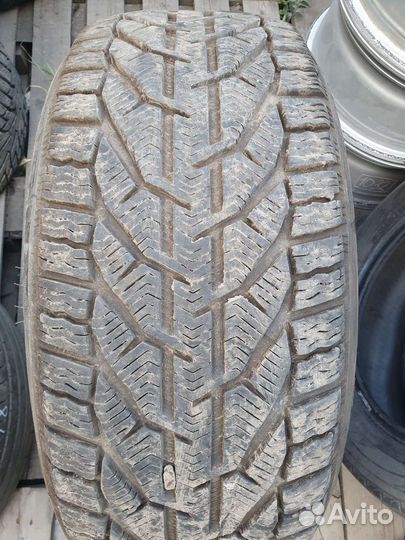 Dunlop SP Sport Maxx GT 245/45 R18