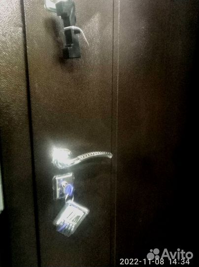 Дверь входная Стройгост 7-2 белый клен