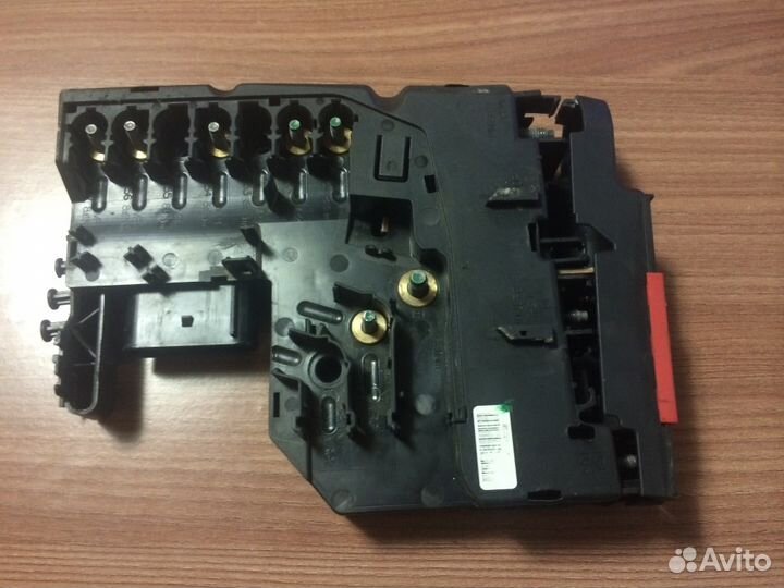 Блок предохранителей Mercedes W204