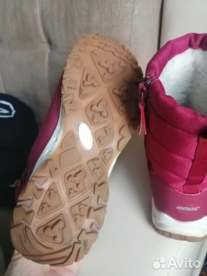 Дутики женские