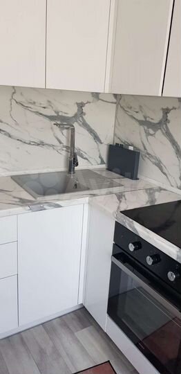 1-к. квартира, 40 м², 1/3 эт.