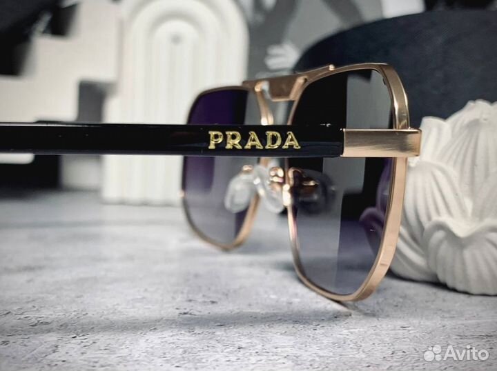 Очки Prada aviator золотые