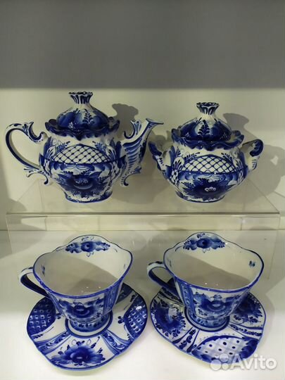 Фарфоровая посуда Гжель