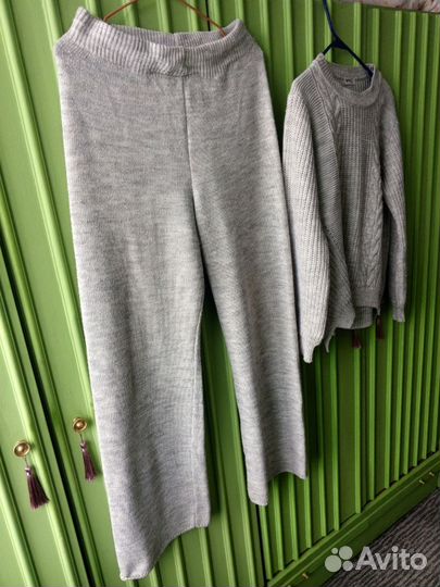 Теплый костюм 46-48