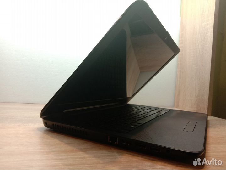 Ноутбук HP красавец с 8гб и 240ссд