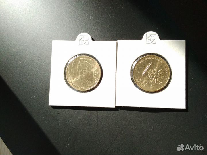 Артур Гроттгер Польша 2 злотых 2010