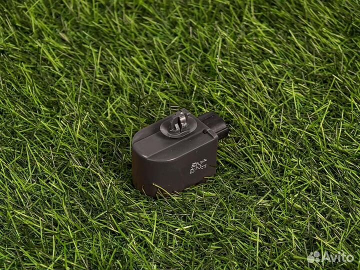 Датчик открытия багажника Lexus Rx450H AL20 3.5