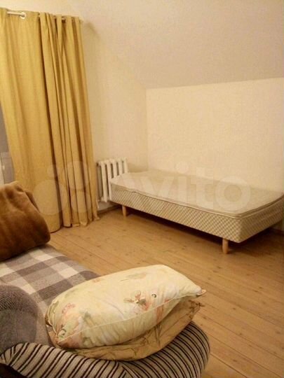 Комната 19 м² в 4-к., 2/2 эт.