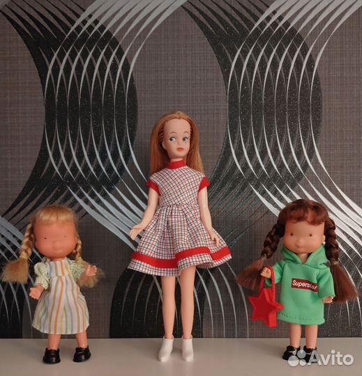 Винтажные маленькие куколки