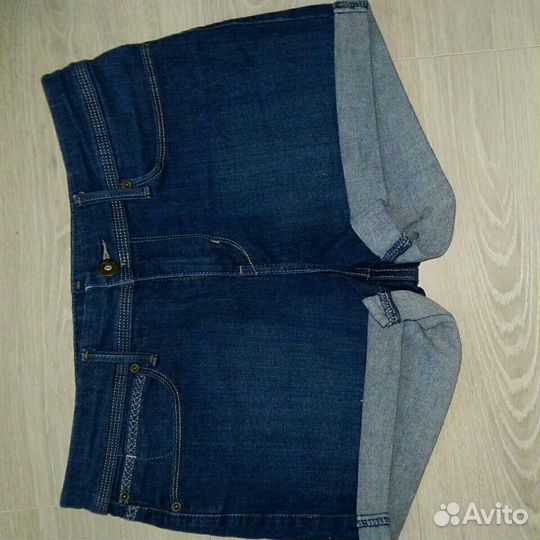 Шорты джинсовые