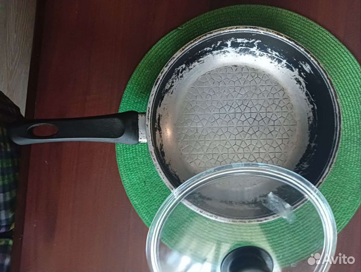 Сковородки и другая посуда