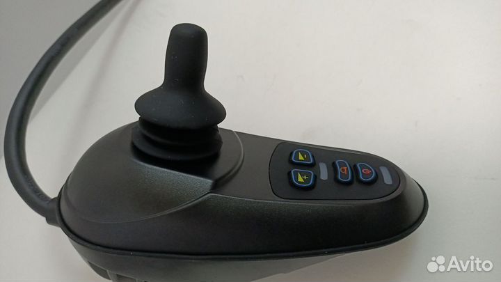 Пульт управления инвалидной коляской