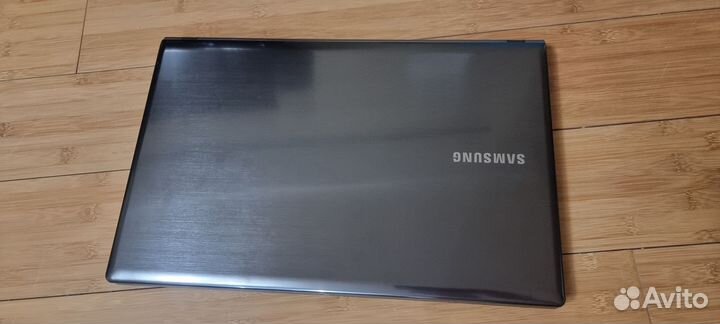 Ноутбук Samsung i7 17 дюймов full HD