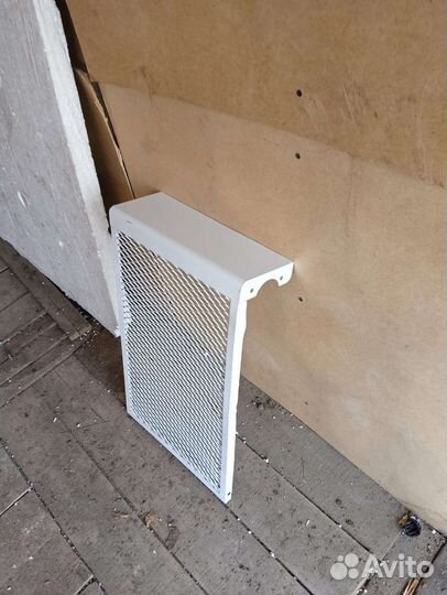 Экран на радиатор