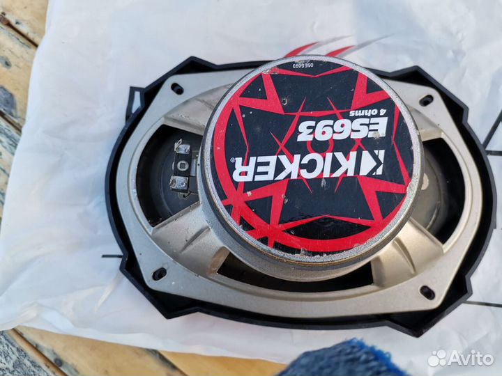 Музыкальная колонка