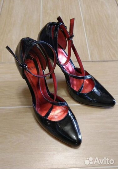 Вечерние лаковые туфли 36р