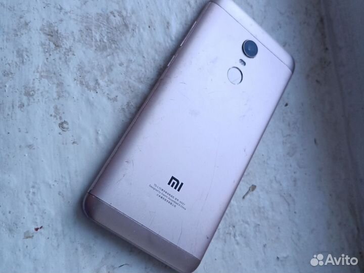 Xiaomi Redmi 5 Plus, 4/64 ГБ