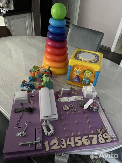 Развивающие игрушки пакетом