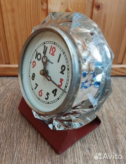 Часы Маяк, Весна,Янтарь