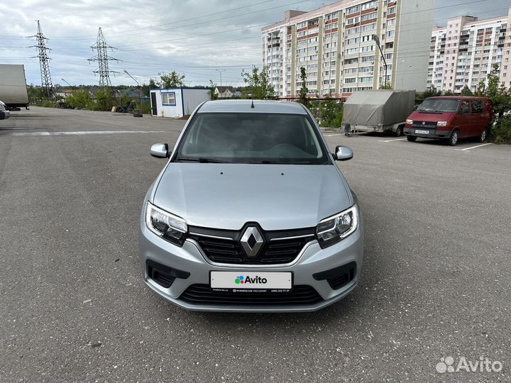 Renault Logan 1.6 AT, 2021, 70 124 км