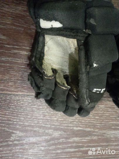 Краги хоккейные