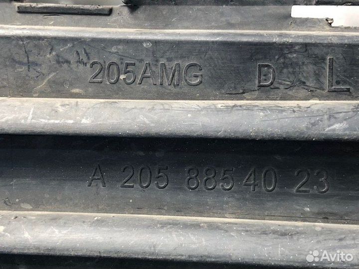 Заглушка бампера передняя левая Mercedes-Benz